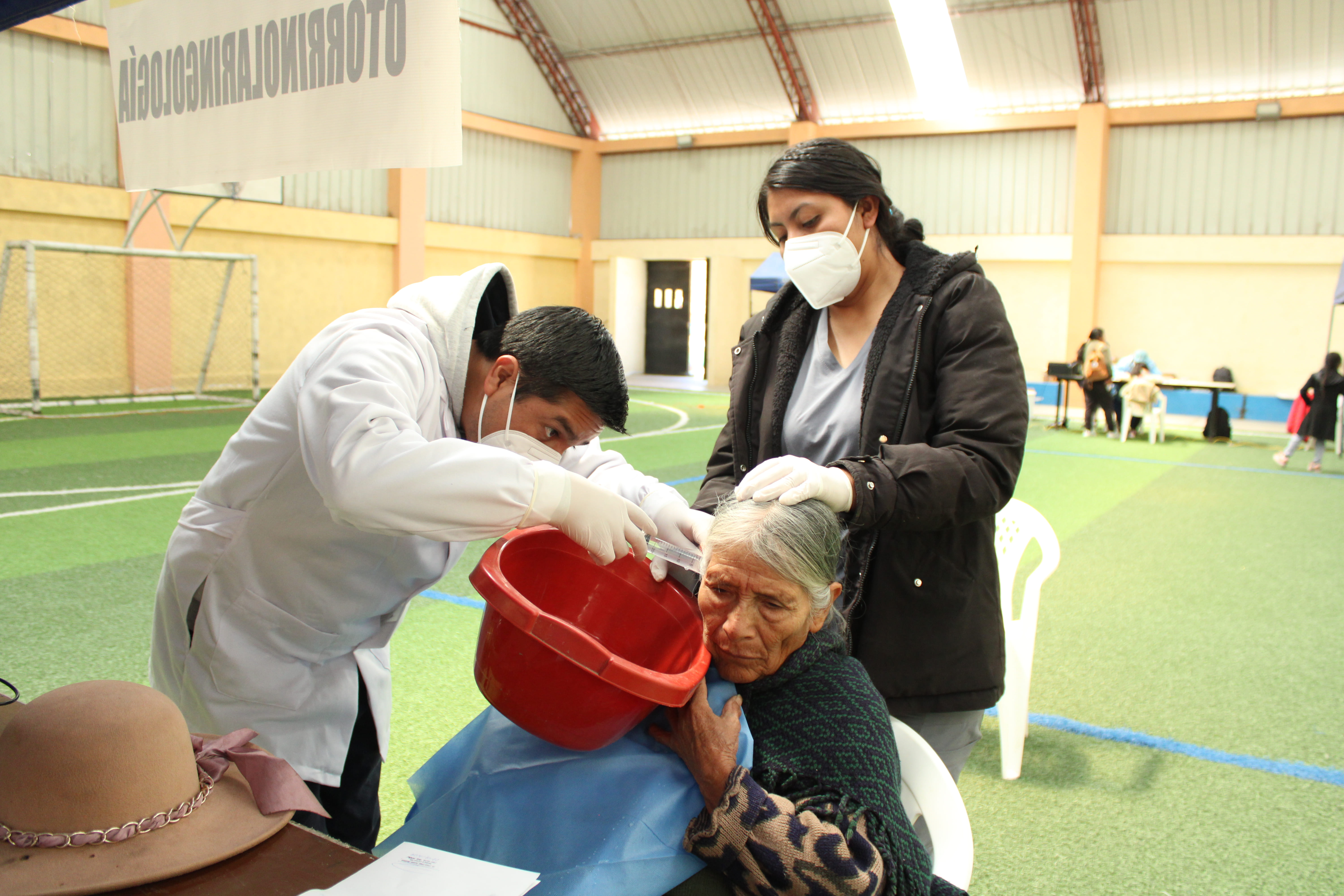 MUNICIPALIDAD REALIZAN CAMPAÑA MÉDICA GRATUITA EN EL ESTADIO MARACANÁ