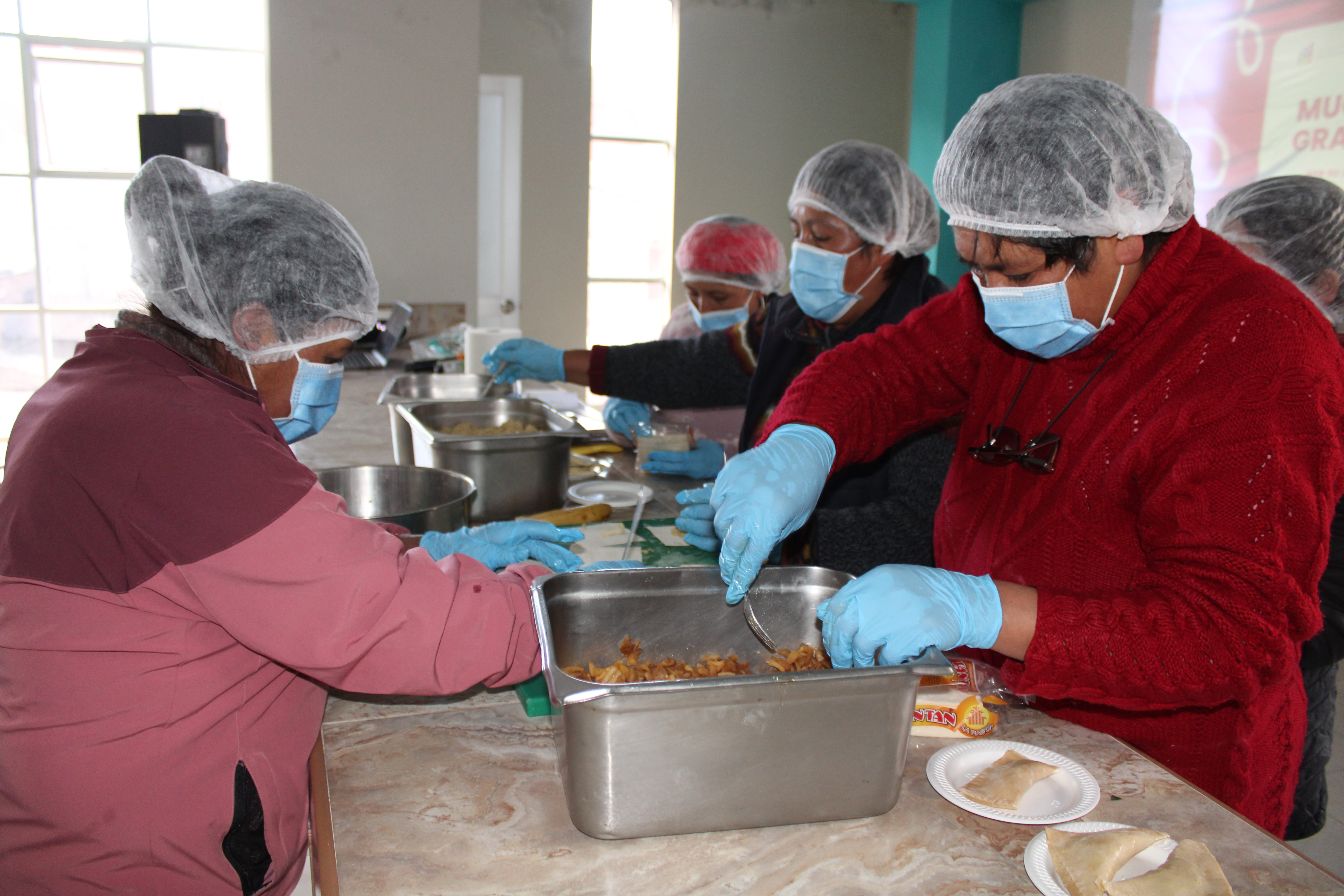 MUNICIPALIDAD CONTINUA CON TALLER DE LONCHERAS NUTRITIVAS DIRIGIDO A PADRES DE FAMILIA DEL DISTRITO Y ANEXOS.